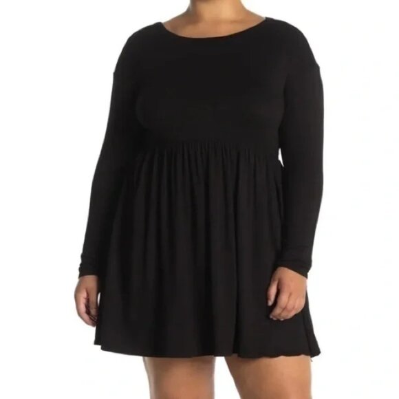 BAEA Babydoll Knit Dress - Picture 2 of 5